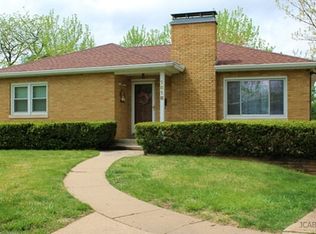 1618 Tanner Bridge Rd, Jefferson City, MO 65101