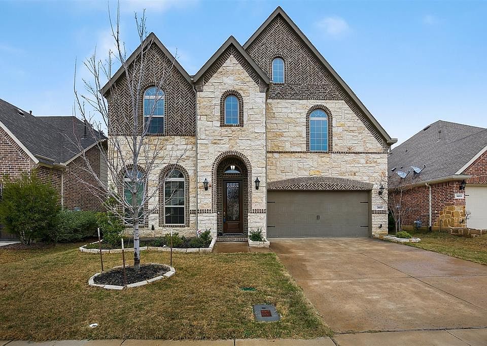 1st image of 3807 Gunnison Dr