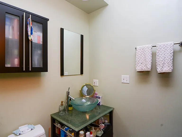 1720 W Augusta Blvd #3 — Photo 17