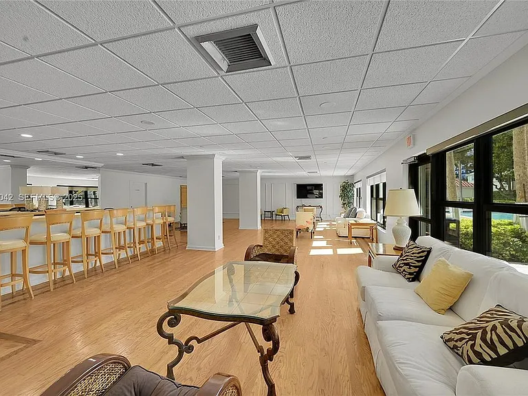 3200 Port Royale Dr N #1009 — Photo 17