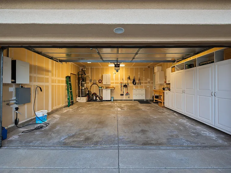4382 Malana Way — Photo 40
