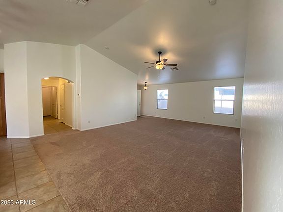 3rd image of 13972 W Country Gables Dr