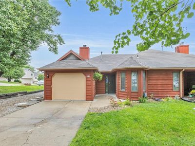 201 Summertree Ln, Lawrence, KS, 66049
