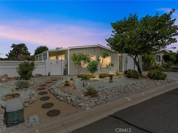 9619 Crestknoll Dr, Calimesa, CA 92320