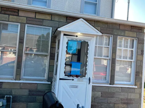 1532 Huddell Ave, Marcus Hook, PA 19061