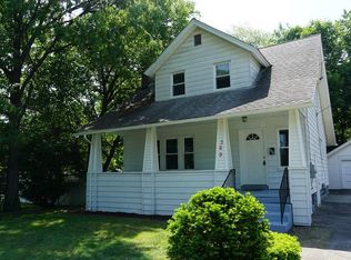 369 Tremont St, Springfield, MA 01104