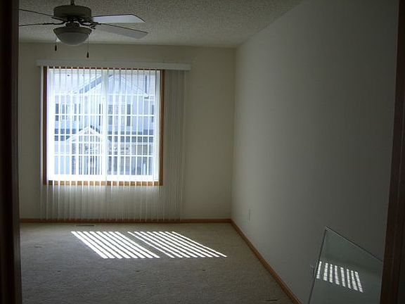 3rd image of 1641 Prescott Ct