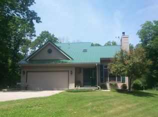 N8209 W Mecan Ln, Neshkoro, WI 54960