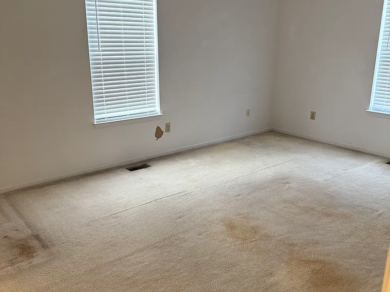 631 McLaw Dr — Photo 5