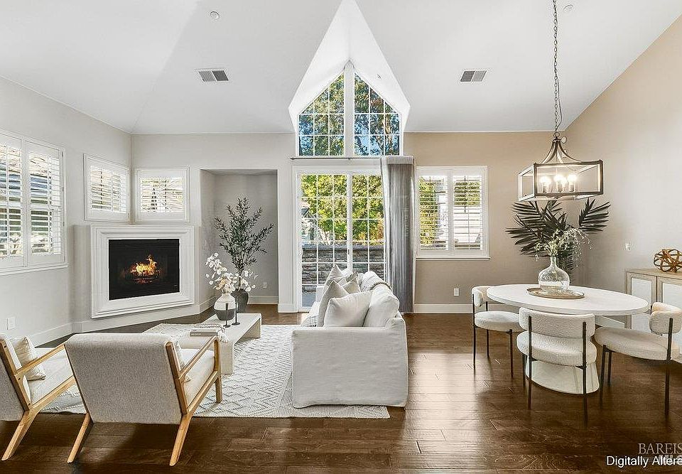 1st image of 136 Sugarloaf Court
