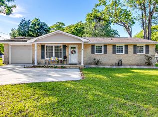 7640 Cherrywood Dr, North Charleston, SC 29418