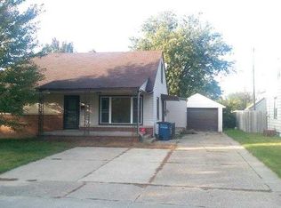 1234 Cornell Rd, Muskegon, MI 49441