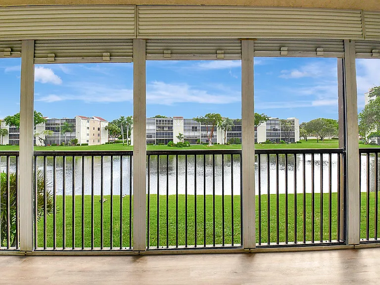 14360 Strathmore Ln #204 — Photo 29