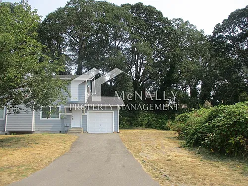 10615-10617 10th Avenue Ct S Photo 1