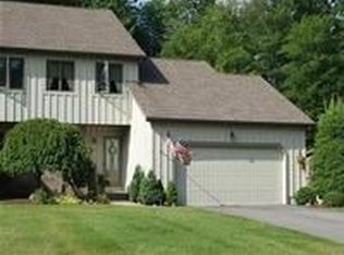 158 Turquoise Dr, Cortland, OH