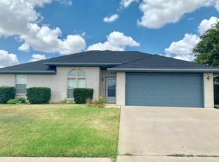 3811 Oak Valley Dr, Killeen, TX 76542
