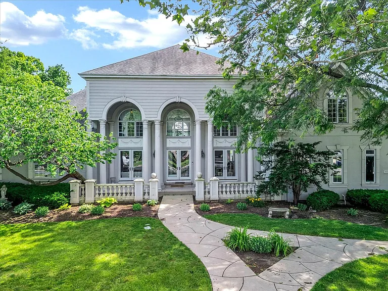 4206 Royal Fox Dr — Photo 4