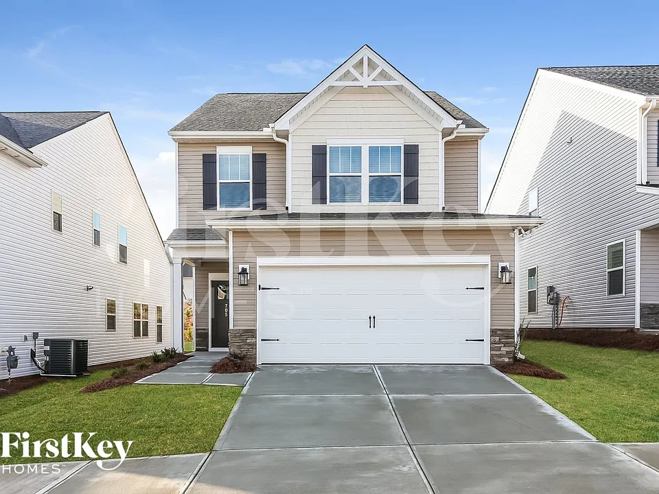 705 Ridgemoor Trl