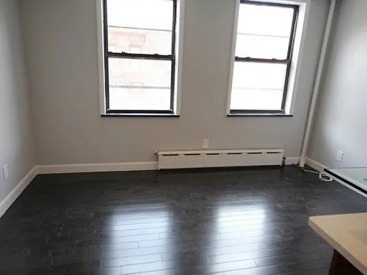 Rented by MNS | media 30