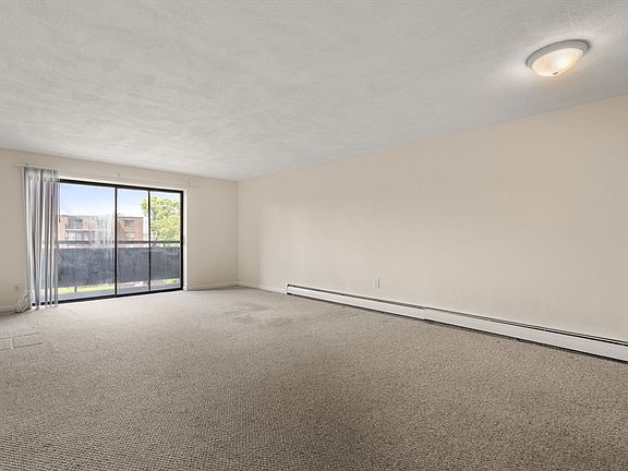 2nd image of 32 Whites Ave #E663