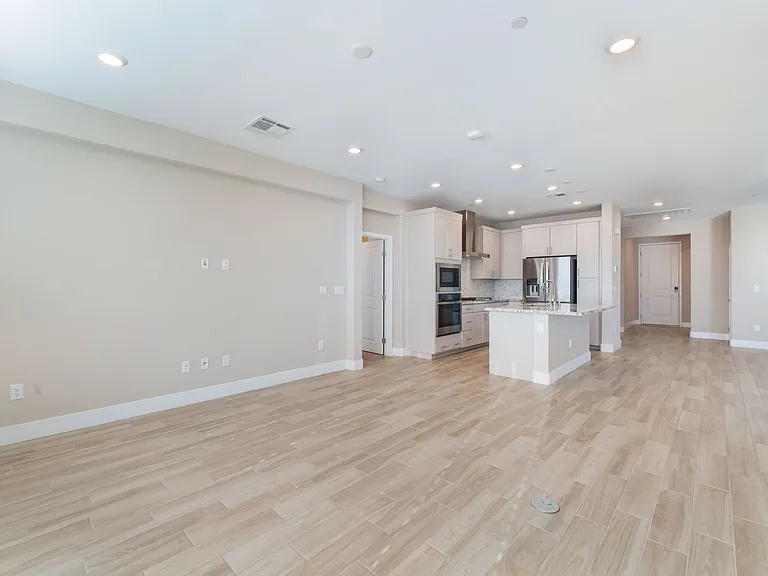 9601 Jadeite Ln — Photo 6