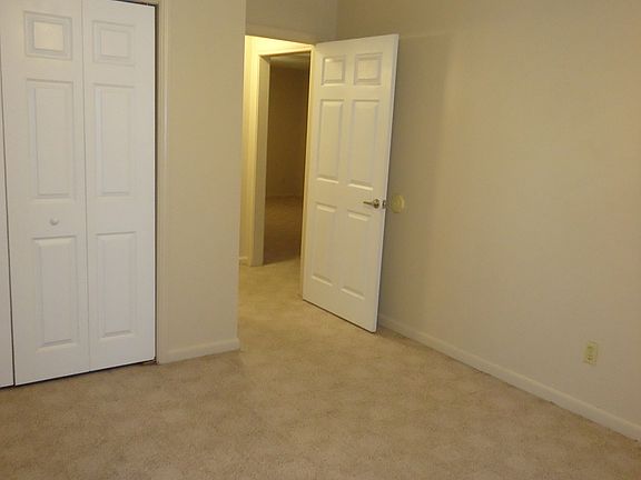 5th image of 120 N Morgan Ave APT 2