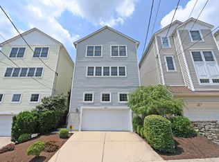 437 Stanley Ave, Cincinnati, OH 45226