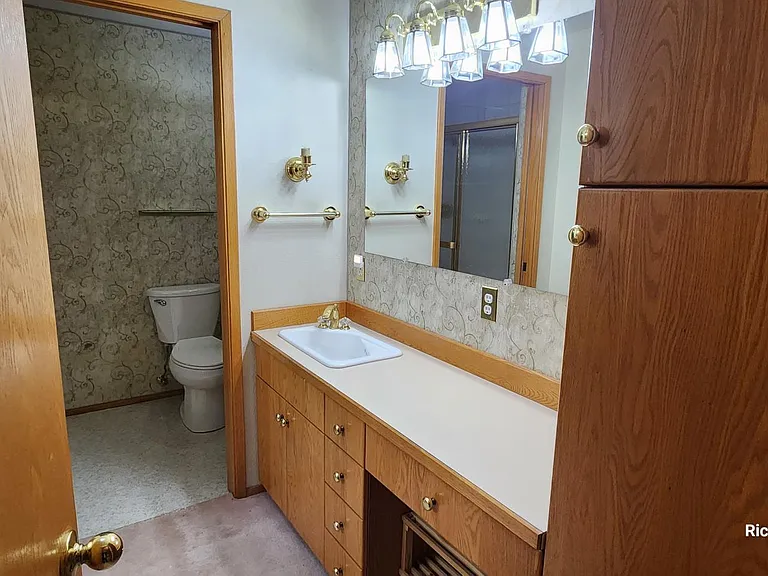 701 E Road Of Tralee — Photo 12