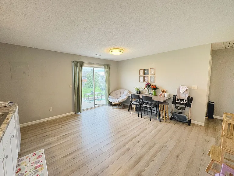 1505 W 8th Street Terr — Photo 7