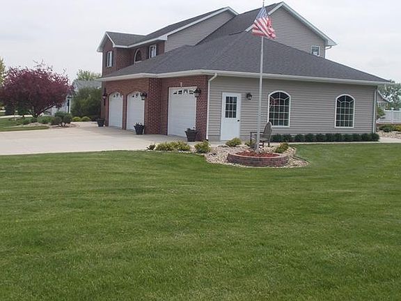 3rd image of 2148 Horseshoe Dr