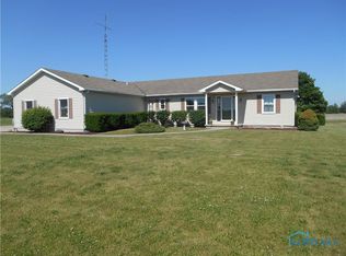 14201 Williams Rd, Defiance, OH 43512