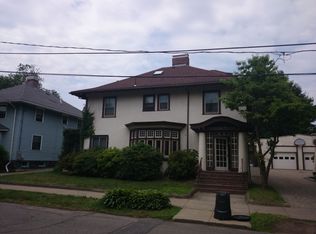 39 Crowninshield Rd, Brookline, MA 02446