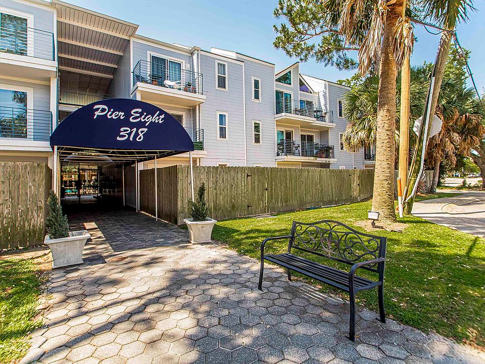 1st image of 318 Lake Marina Ave APT 313