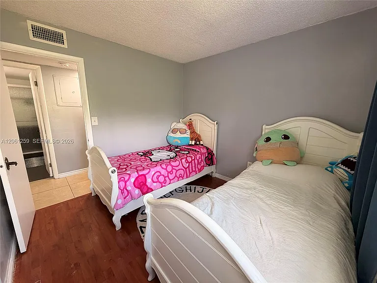 16518 NE 26th Ave #403 — Photo 15