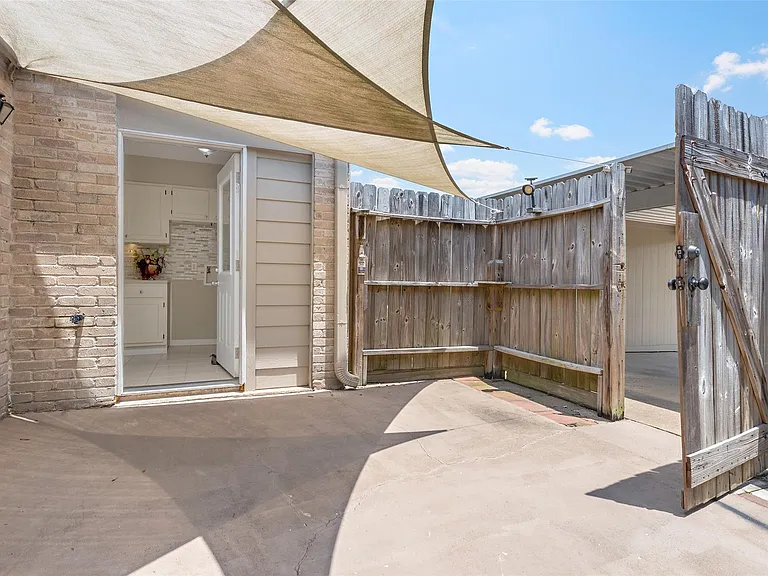 6602 Montauk Dr — Photo 26