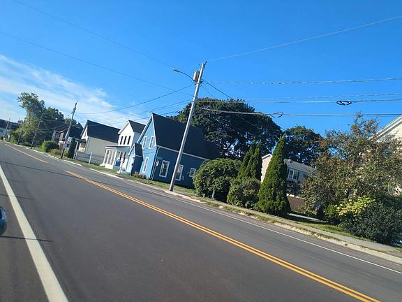 4th image of 15 Preble St