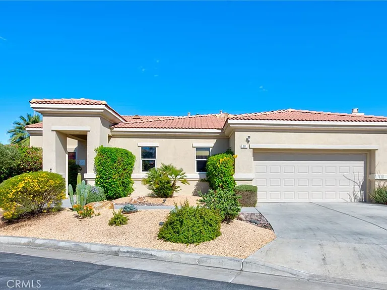 70 Rocio Ct — Photo 1