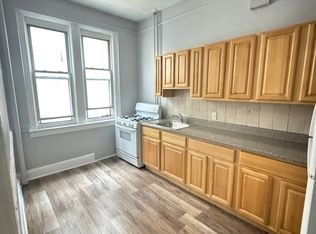 427 75th St #1A, North Bergen, NJ 07047