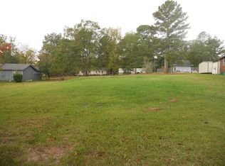312 Old Highway 21, Forest, MS 39074