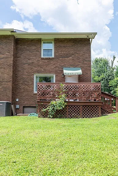 804 Short Pl — Photo 5