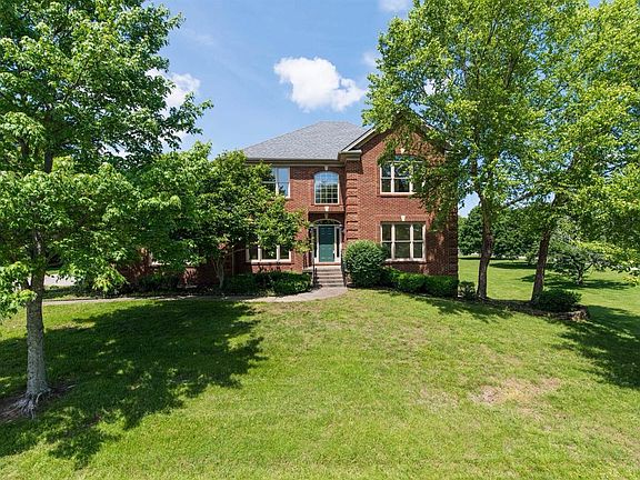 2nd image of 101 Windy Knoll Ct
