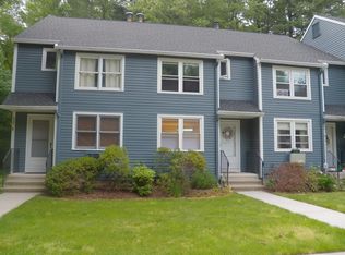 535 Greens Loop #535, Cheshire, CT 06410
