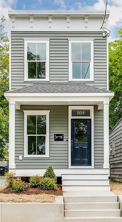 1st image of 1121 W 27th St