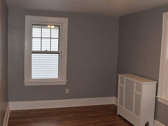3rd image of 65 Hinsdale Ave