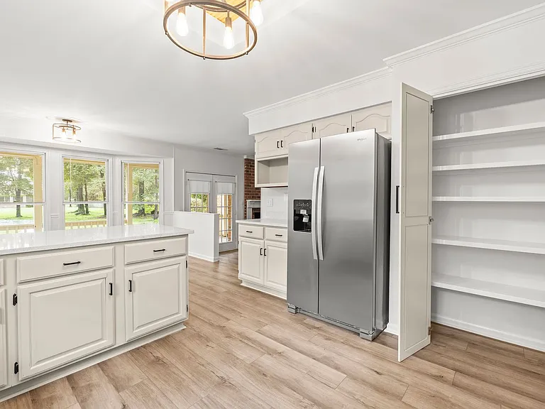 390 Steele Wood Dr — Photo 18