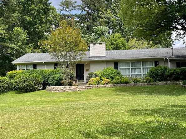 4347 Woodlark Ln, Charlotte, NC 28211