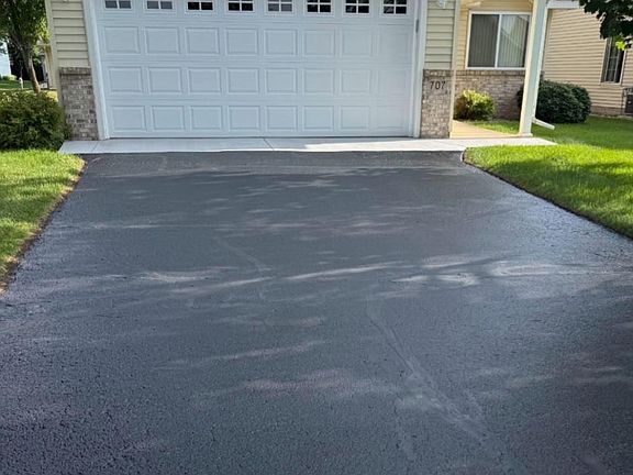 2nd image of 707 Ochotto Lake Dr