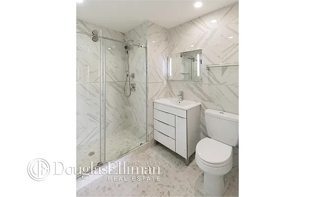 Rented by Douglas Elliman | media 14