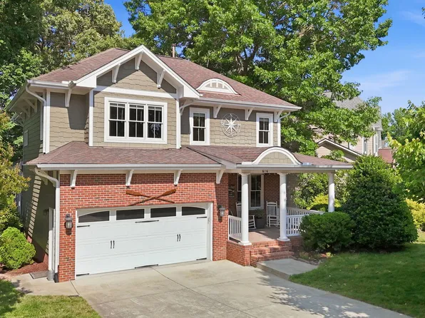 616 Lake Artesia Ln, Fuquay Varina, NC 27526