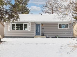 13608 137th St NW, Edmonton, AB T5L2B3